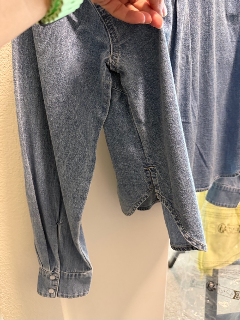 Veronica Beard Denim Shirt - Picture 7 of 8
